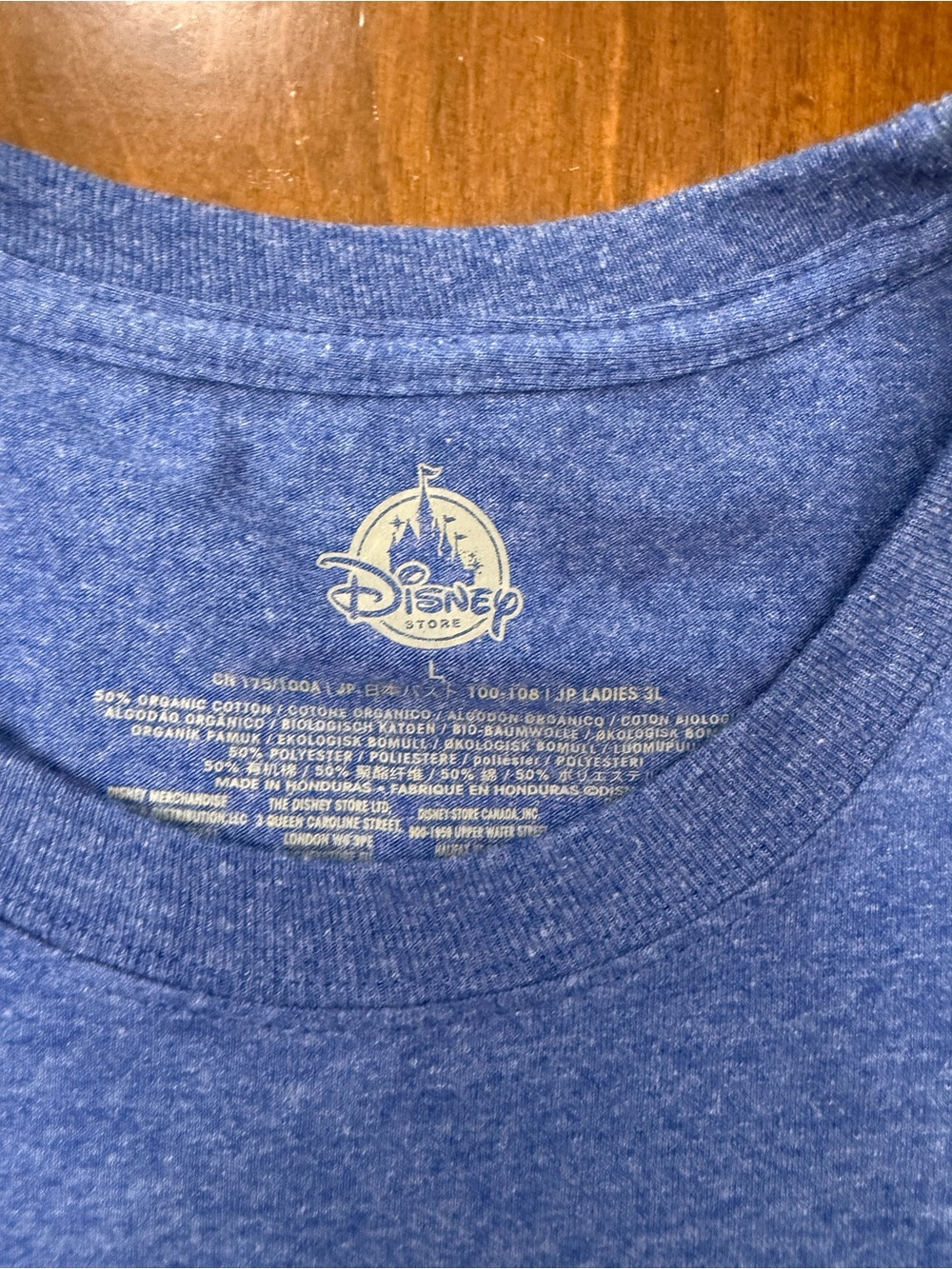 Disney Store All American Minnie Mouse Shirt NWT Size Large - Picture 2 of 4